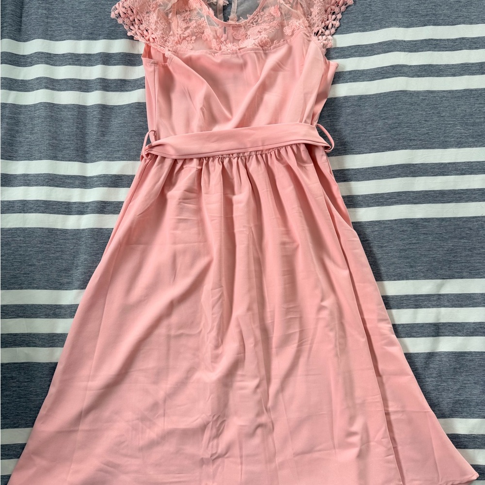Elegant Girls’ Size 14-16Y Pink Lace Dress